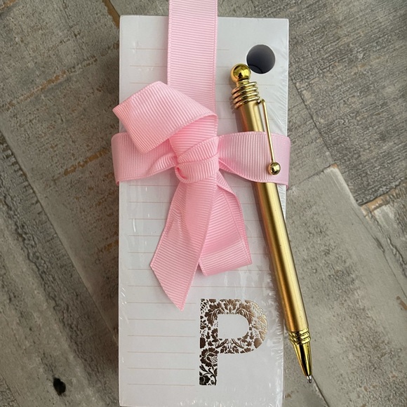 Cute Initial P Journal & notes - Picture 3 of 5